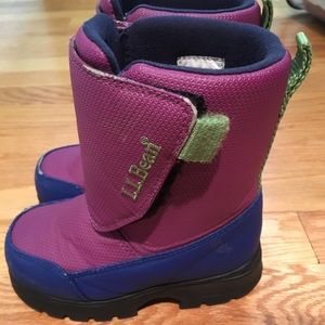LL Bean toddler snow boots size 9